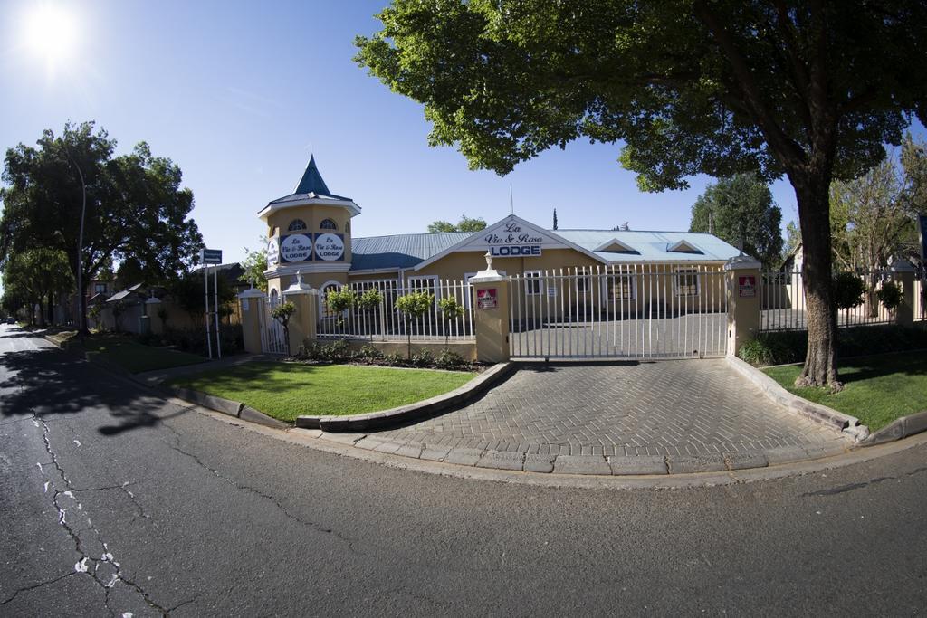 La Vie & Rose Lodge Bloemfontein Zewnętrze zdjęcie